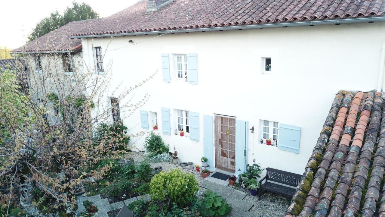 La Maison Des Fleurs Montemboeuf ภายนอก รูปภาพ