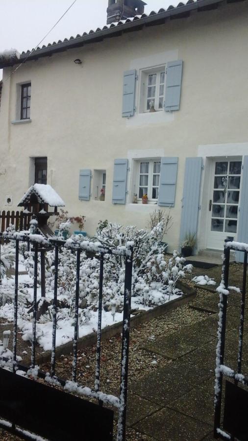 La Maison Des Fleurs Montemboeuf ภายนอก รูปภาพ