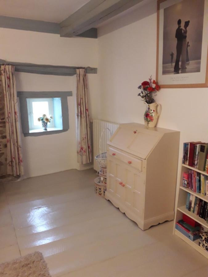 La Maison Des Fleurs Montemboeuf ภายนอก รูปภาพ
