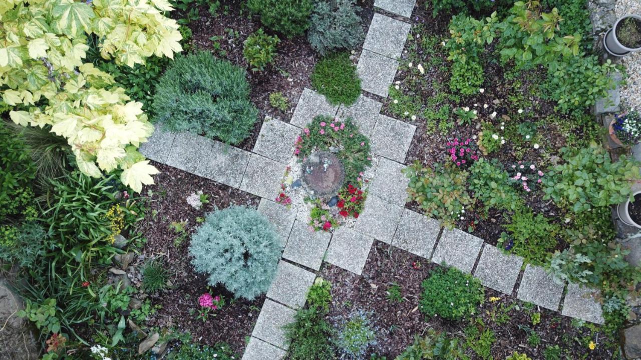 La Maison Des Fleurs Montemboeuf ภายนอก รูปภาพ
