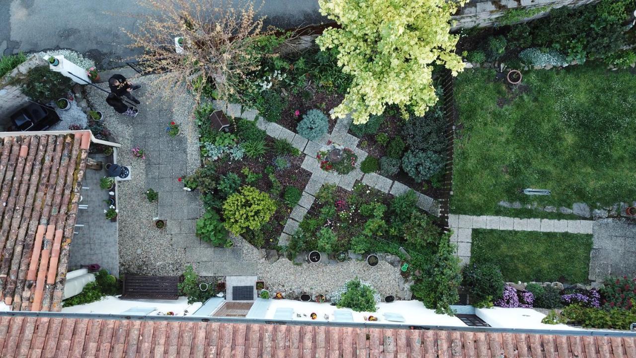 La Maison Des Fleurs Montemboeuf ภายนอก รูปภาพ