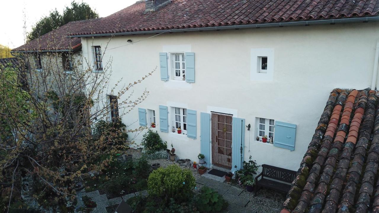 La Maison Des Fleurs Montemboeuf ภายนอก รูปภาพ